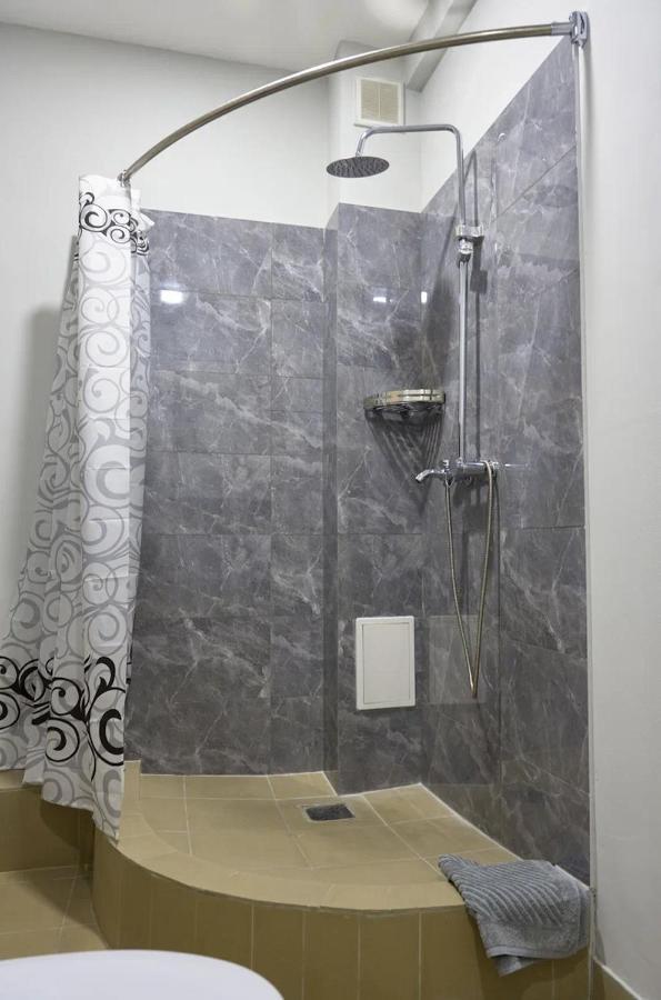Montana Hotel Almaty Ngoại thất bức ảnh